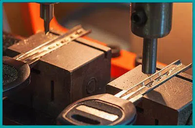 Top Locksmith Services Tewksbury, MA 978-776-3414 - 10-copy-key